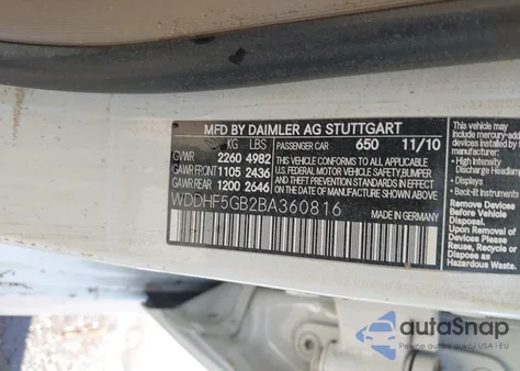 2011 Mercedes-Benz E 350 z USA, uszkodzony, nr VIN WDDHF5GB2BA360816